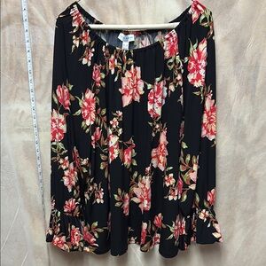 Susan Graver Black Floral Blouse
